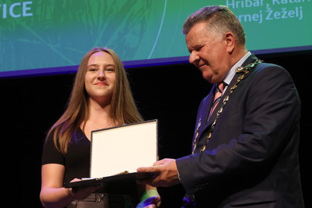 ZLATE PETICE 87 FOTO LJUBO VUKELIČ